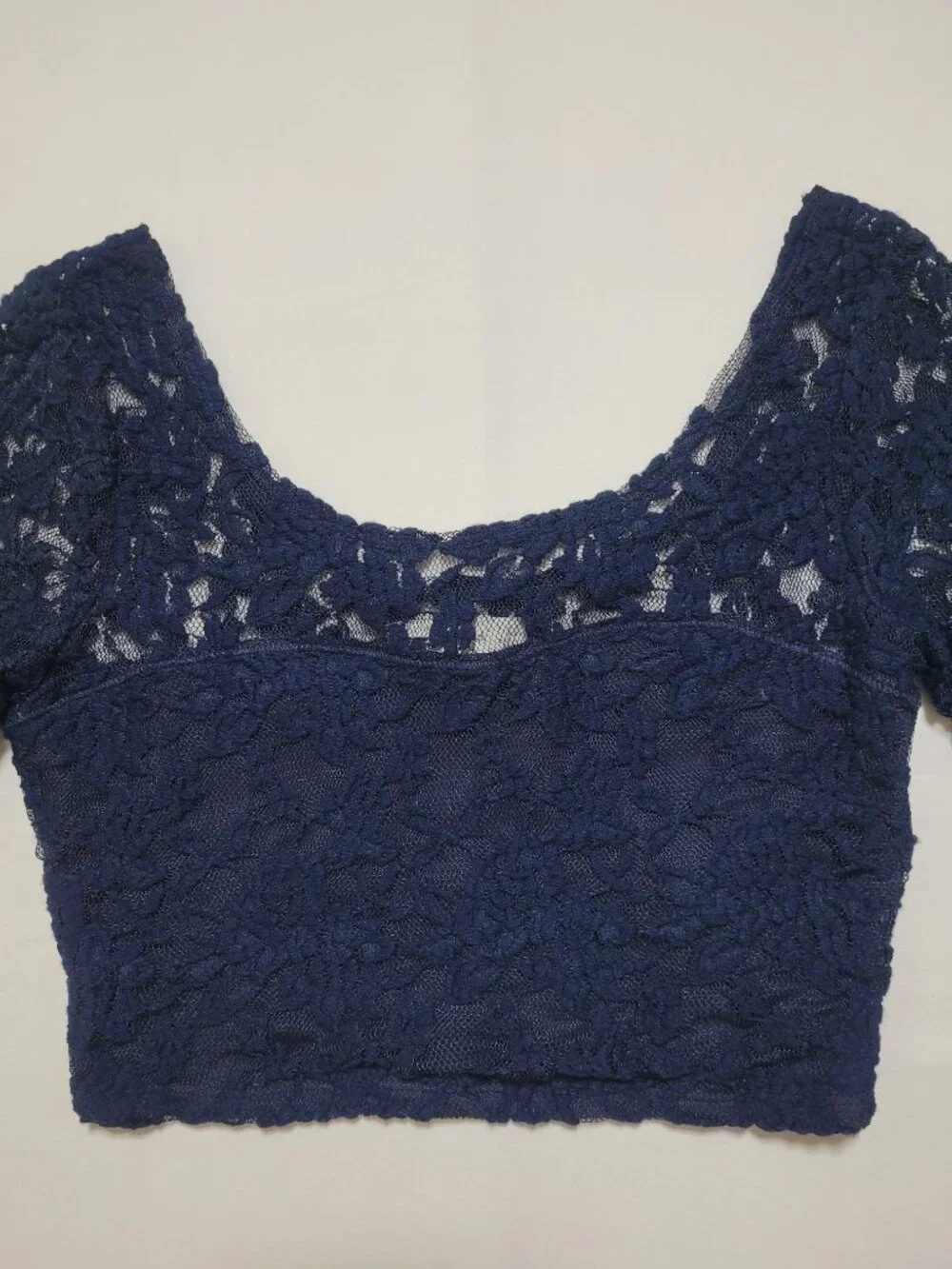 Abercrombie & Fitch Lace Crop Top 3/4 Sleeve Sheer Floral Mesh Blouse Navy Blue